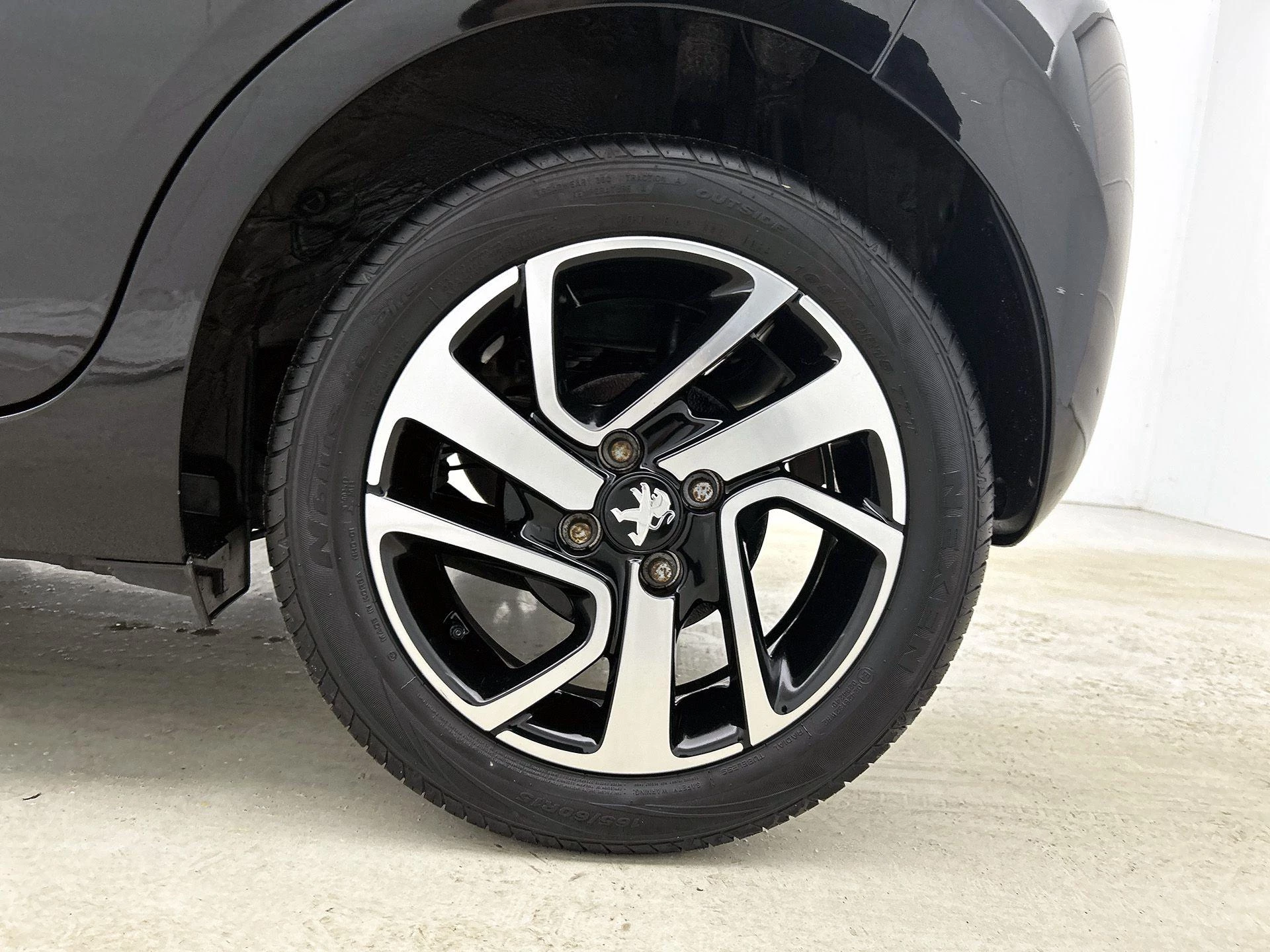 Peugeot 108 1.0 e-VTi Allure