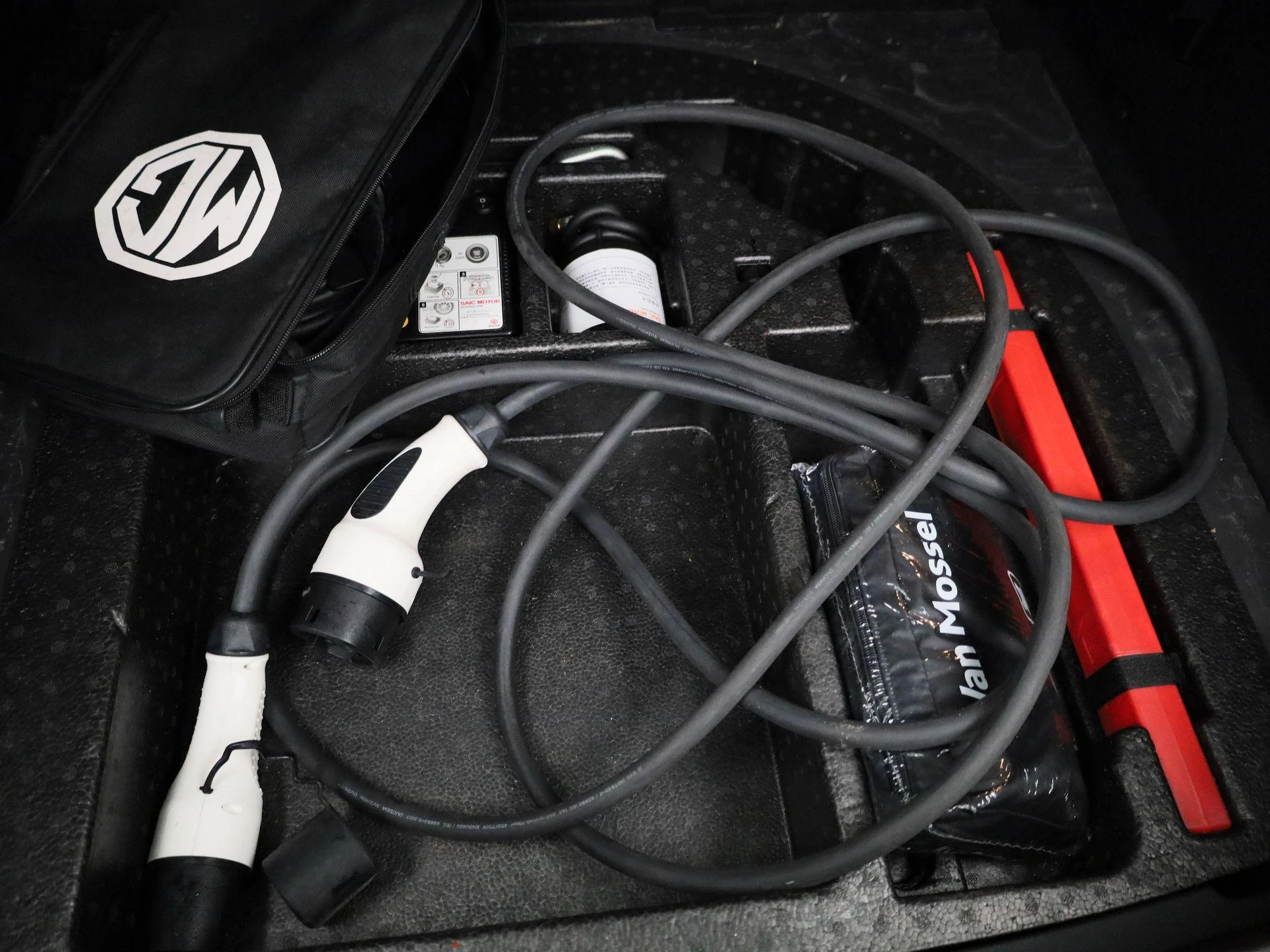 MG-ZS EV-image-12