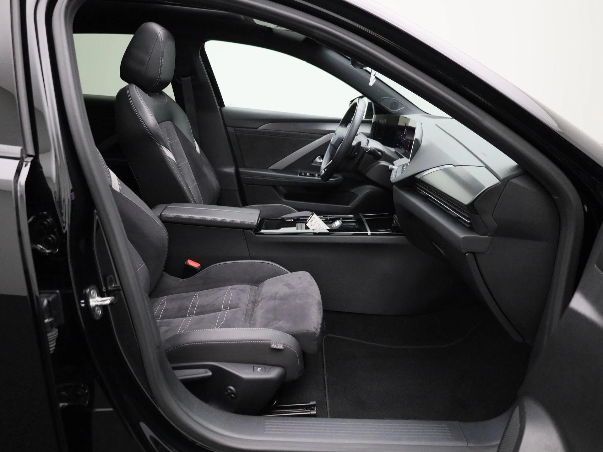 Opel Astra 1.6 Turbo Hybrid 132kW Ultimate