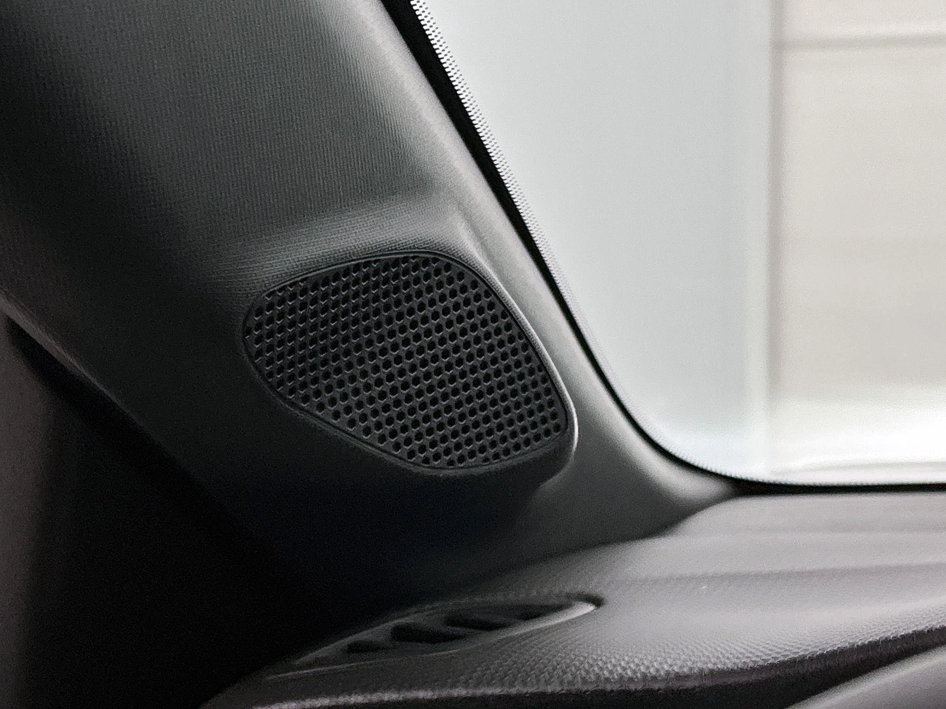 Opel-Corsa-image-14