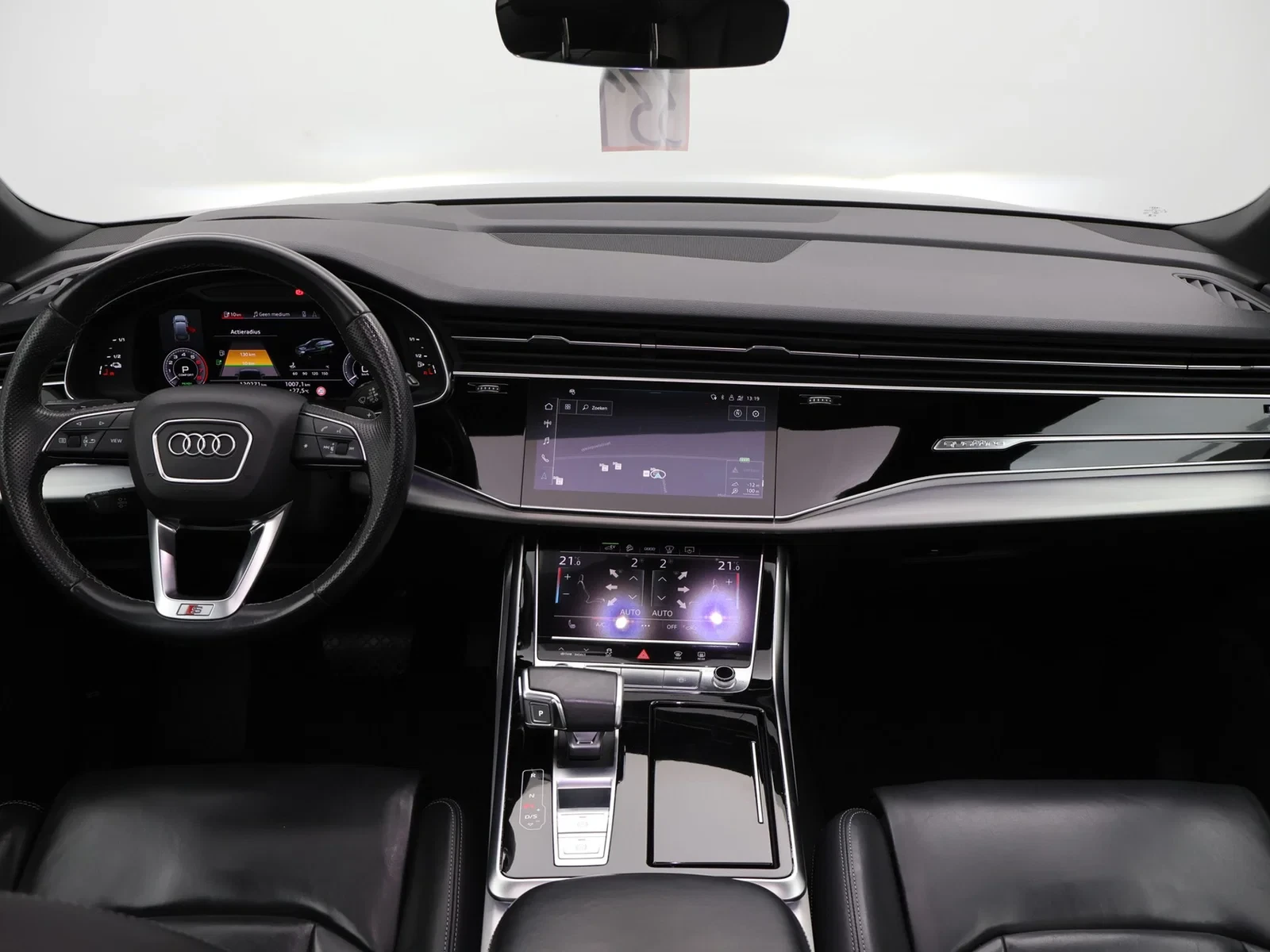 Audi-Q7-image-12