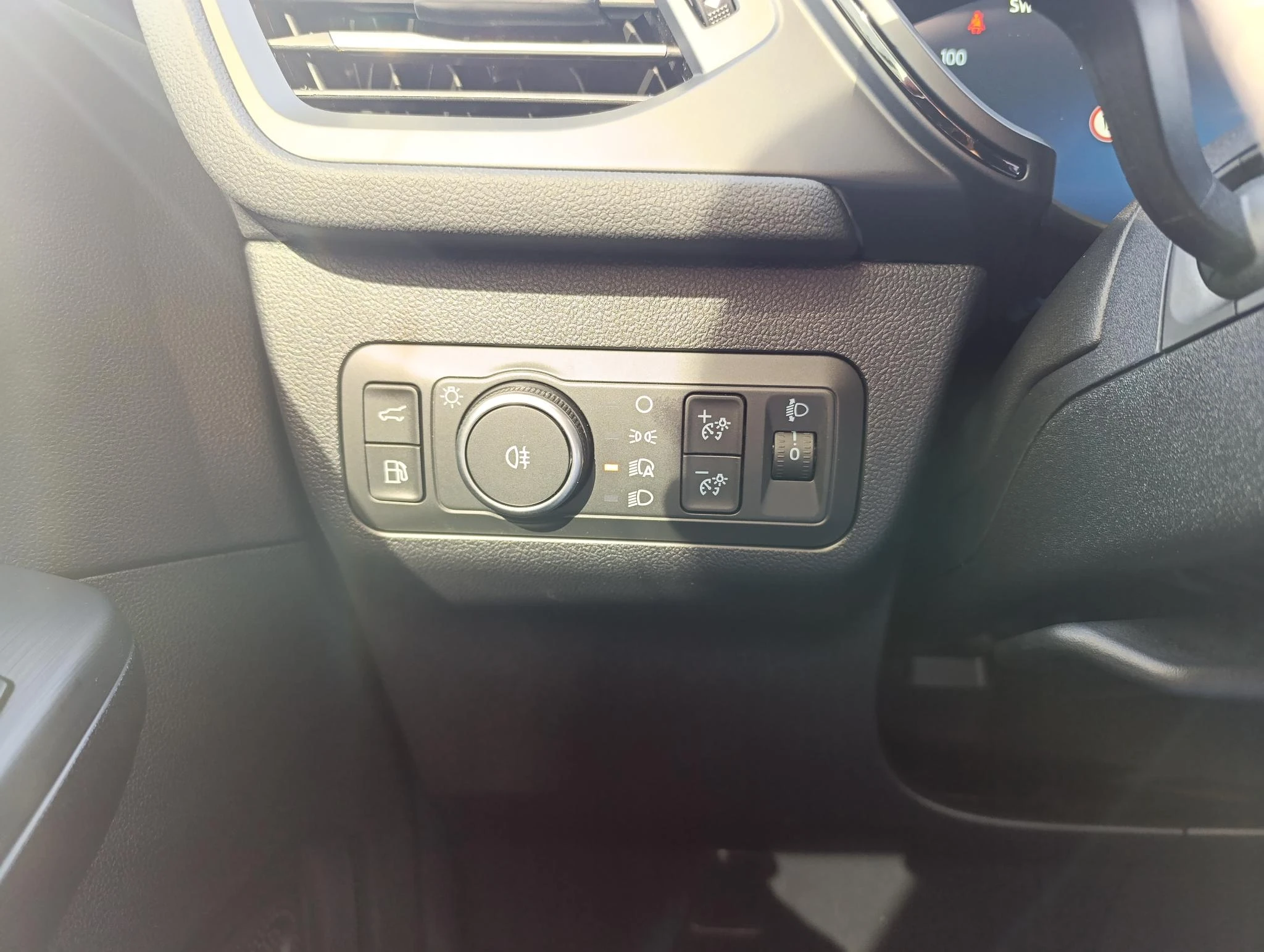Ford-Kuga-image-14
