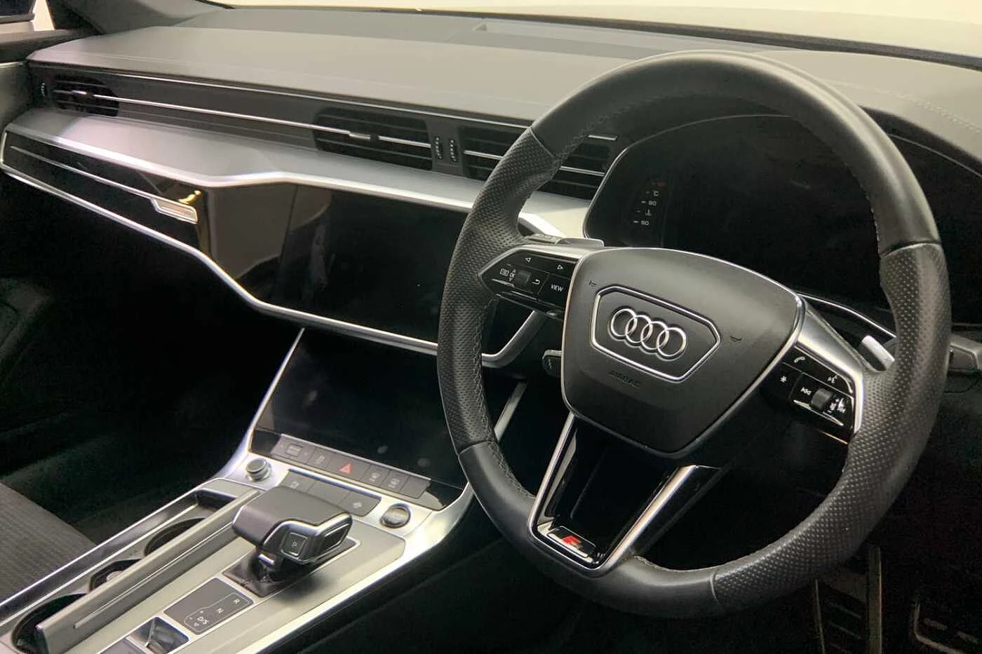 Audi-A6-image-5