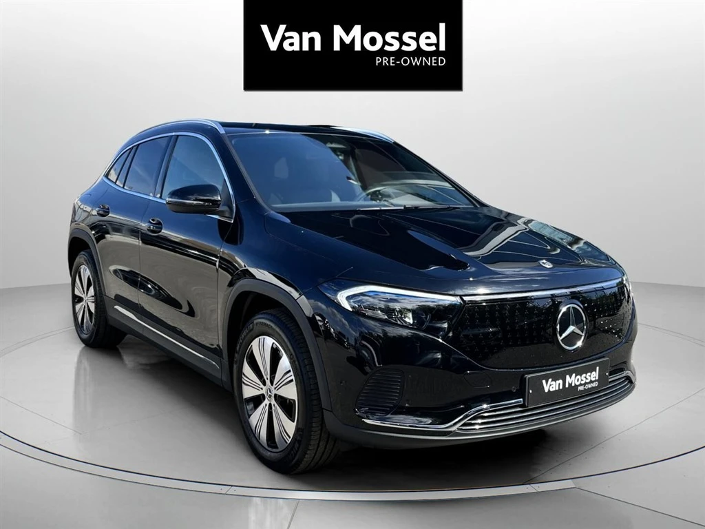 Mercedes-Benz-EQA-image-2