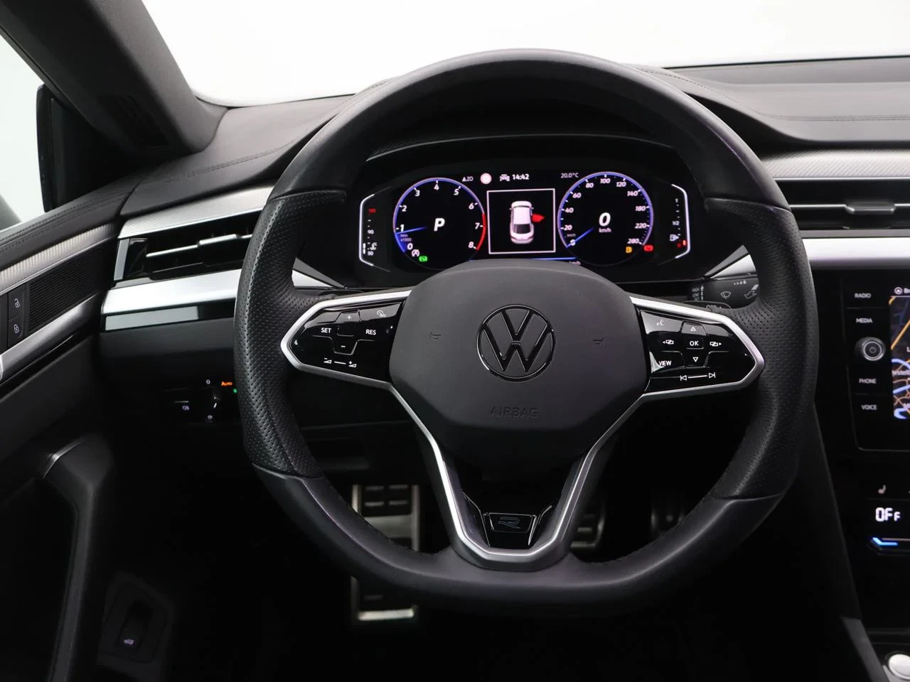 Volkswagen-Arteon-image-10