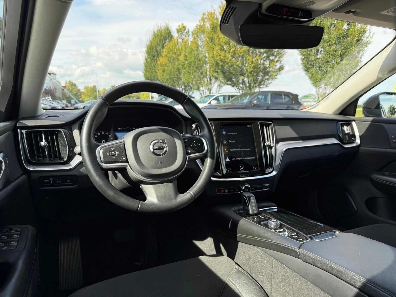 Volvo-V60-image-17