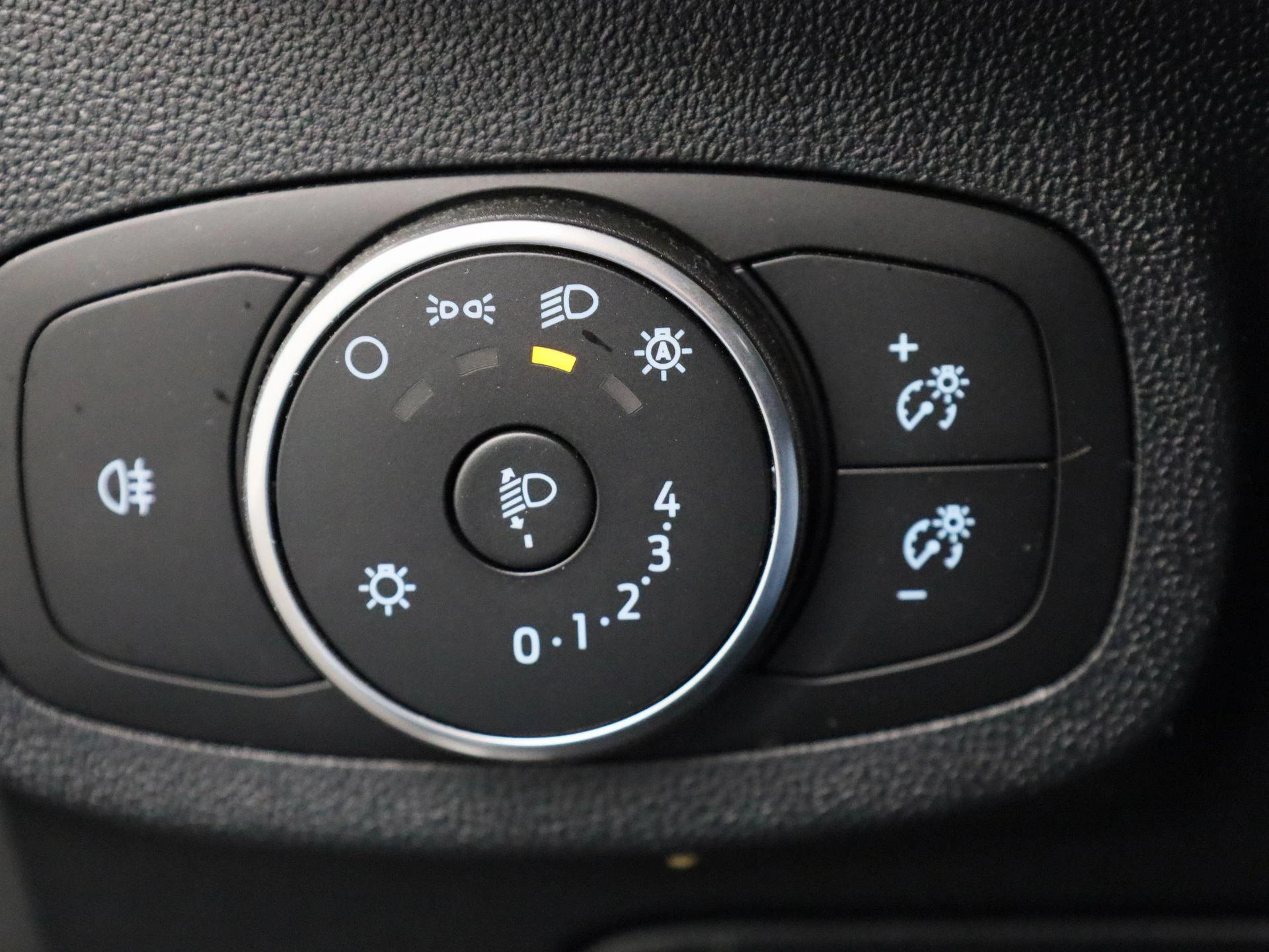 Ford-Fiesta-image-21