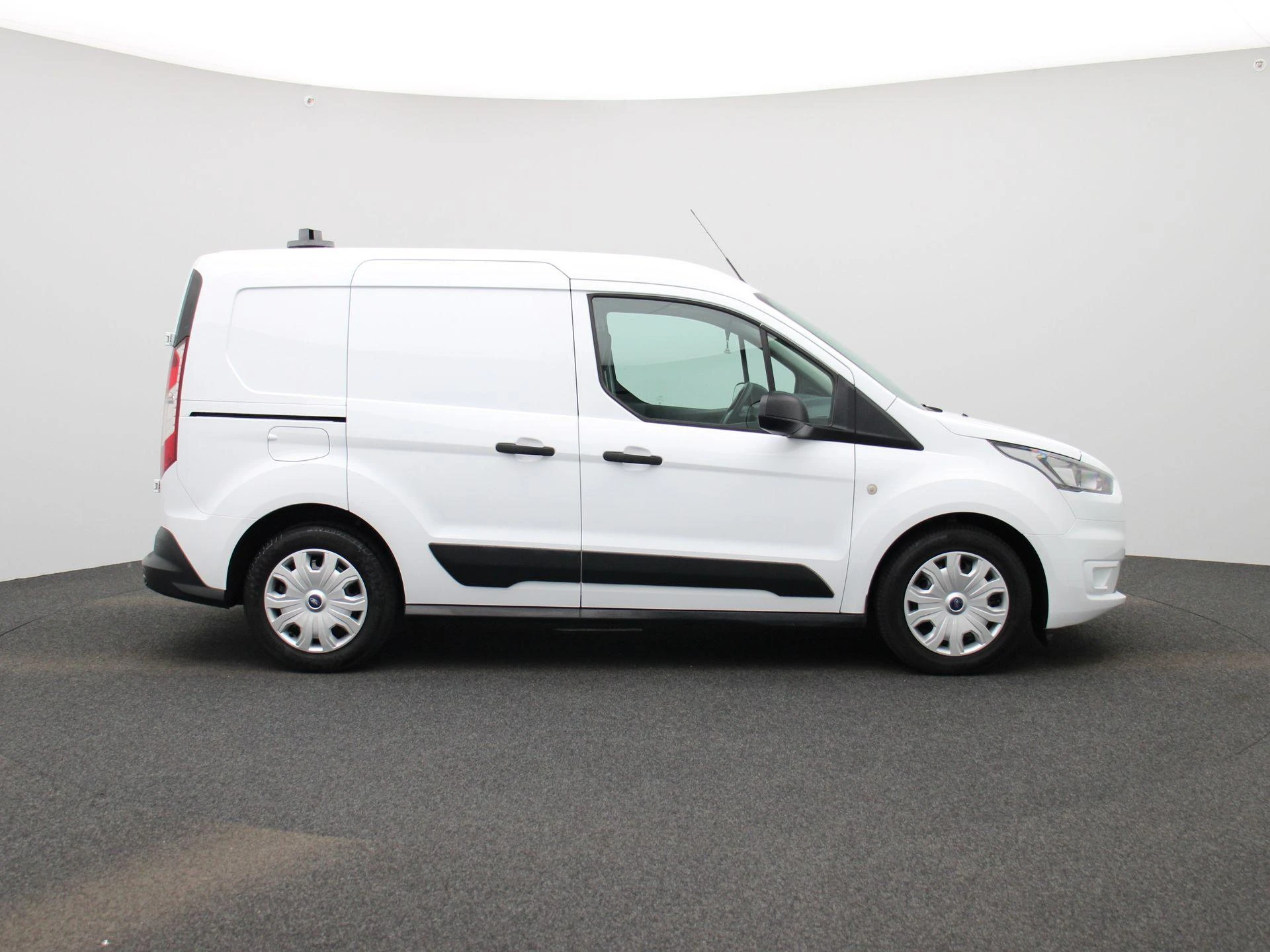 Ford-Transit Connect-image-5