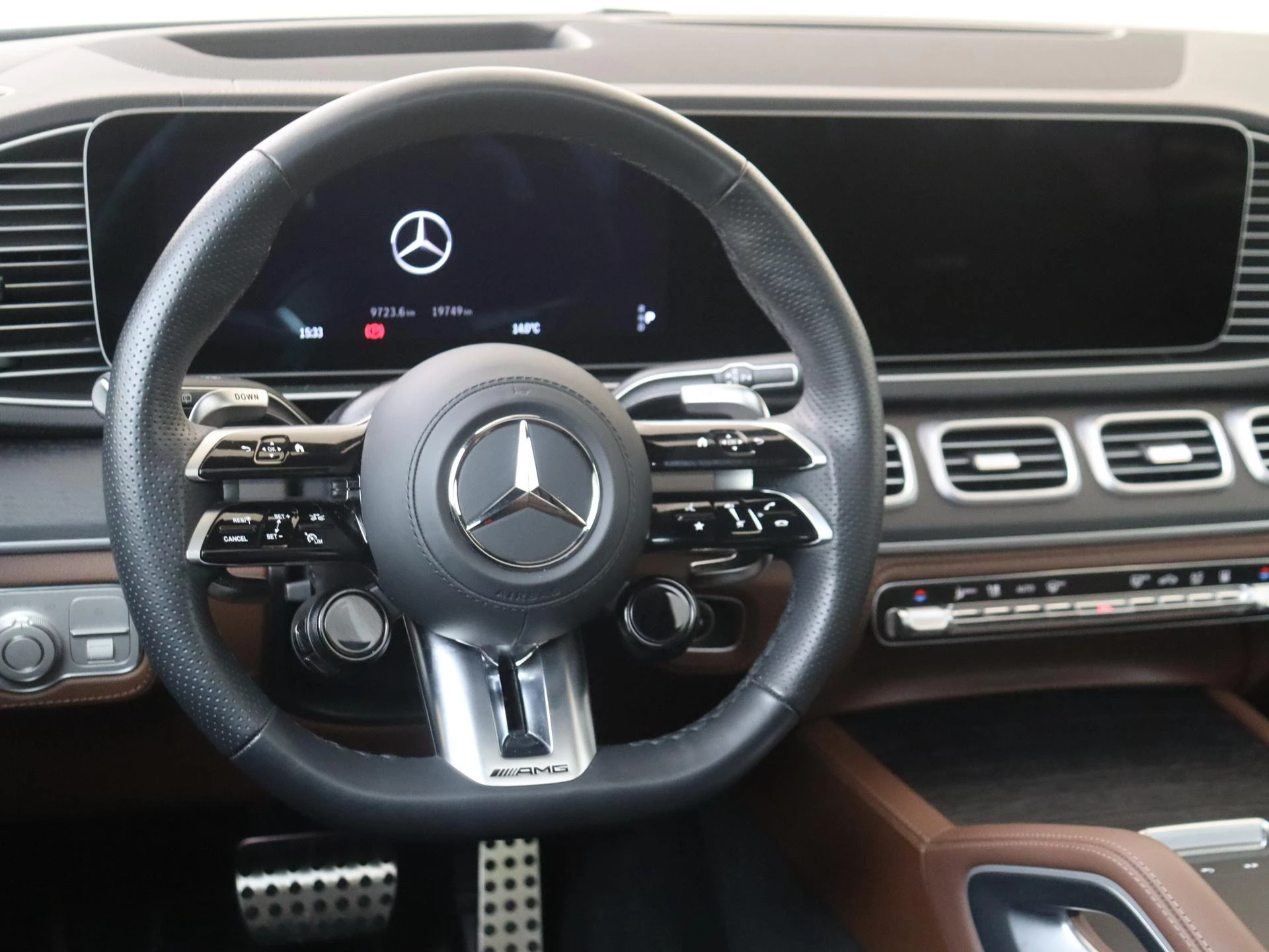 Mercedes-Benz-GLE-image-3