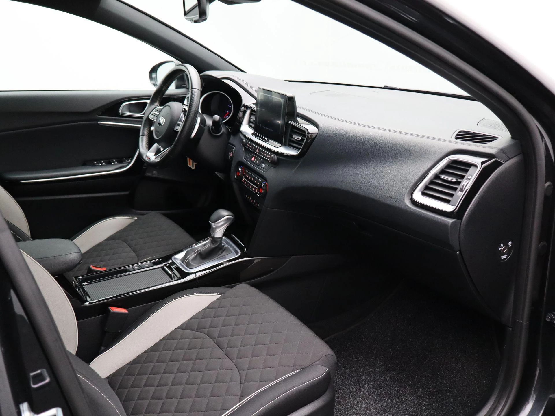 Kia Ceed 1.4 T-GDi GT-Line