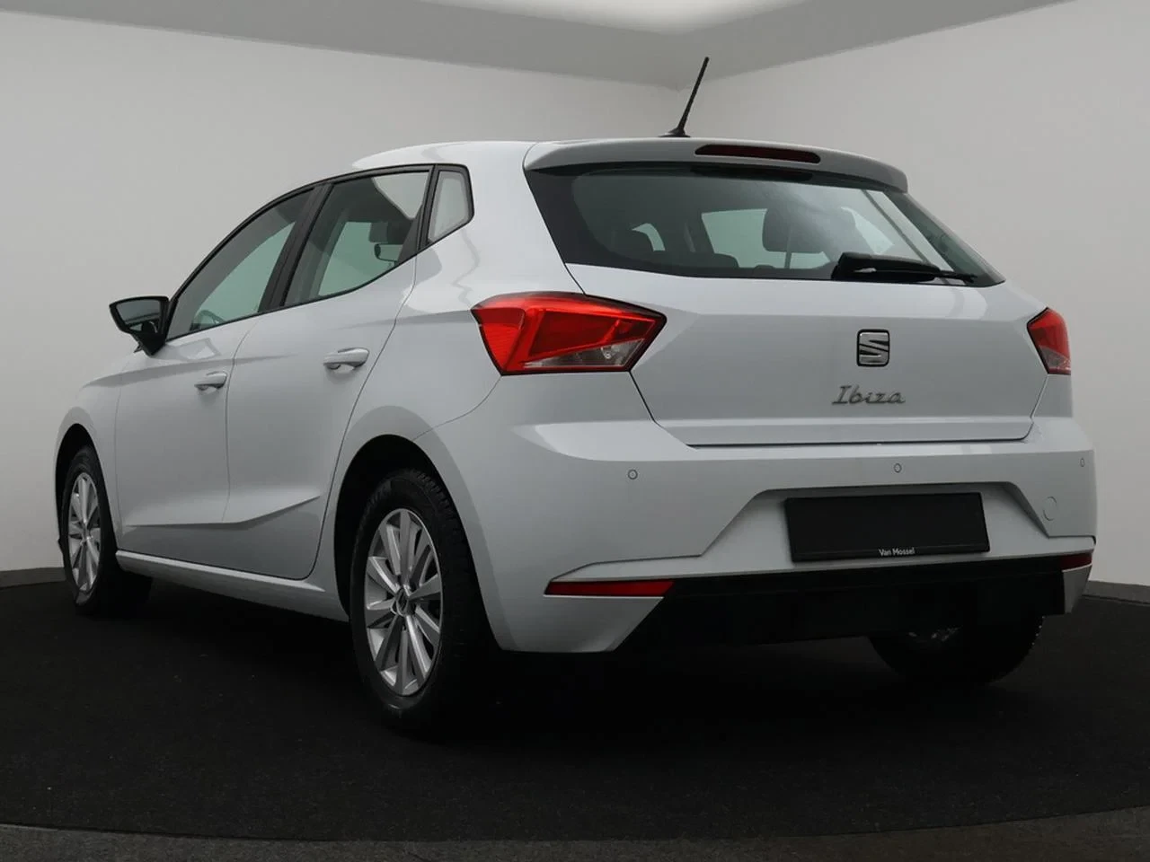 SEAT-Ibiza-image-1