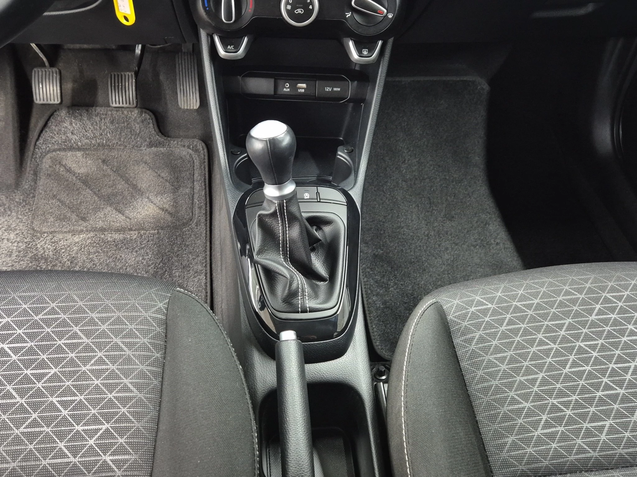 Kia-Picanto-image-13