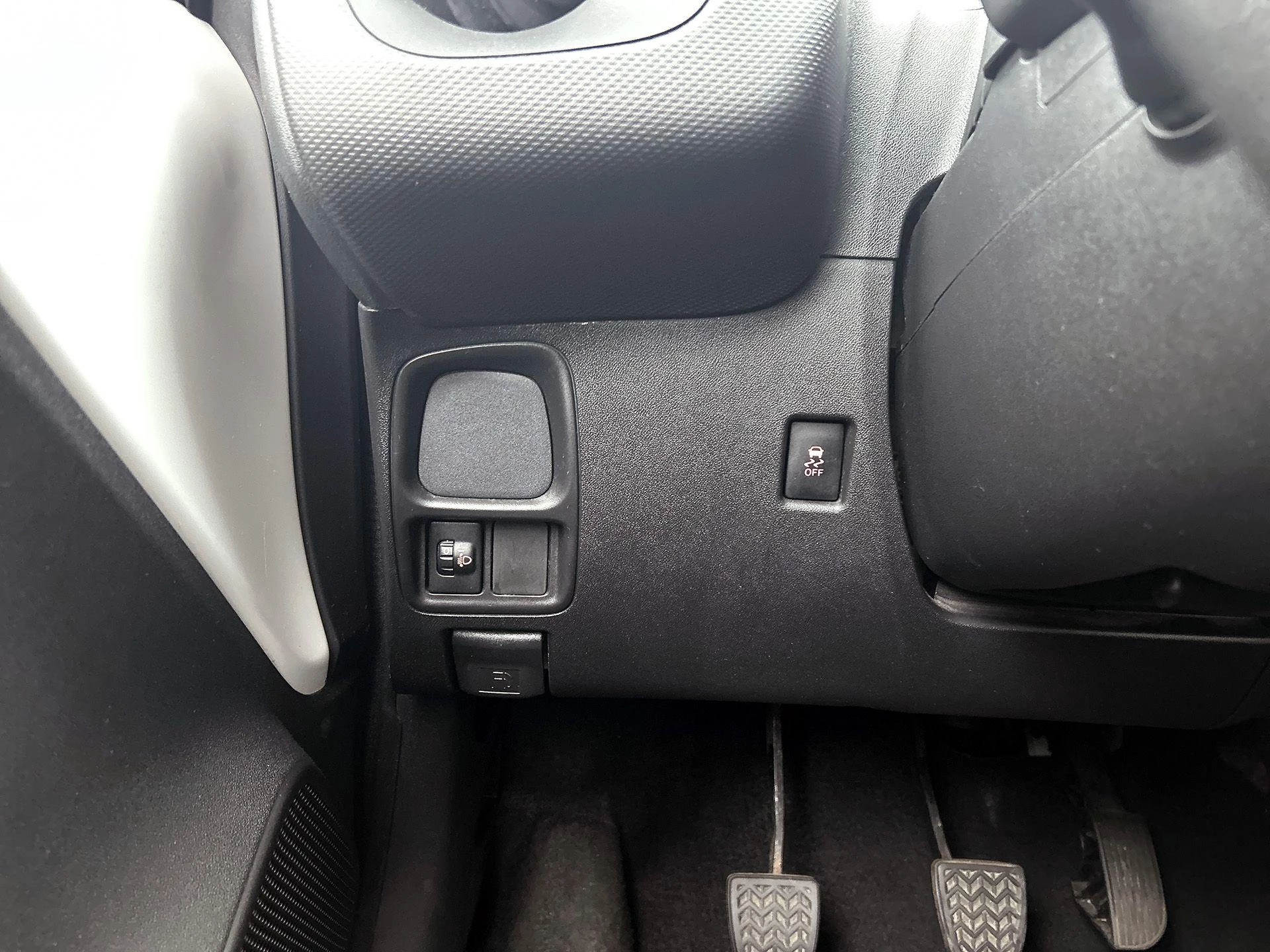 Peugeot-108-image-21