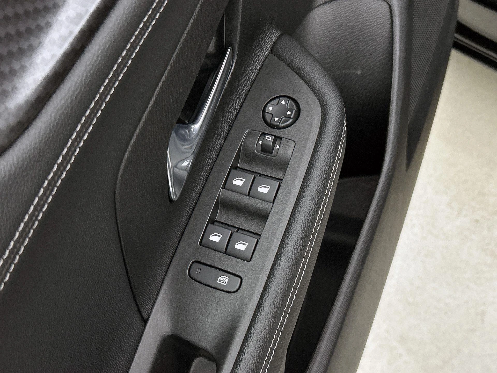 Opel-Mokka-image-27