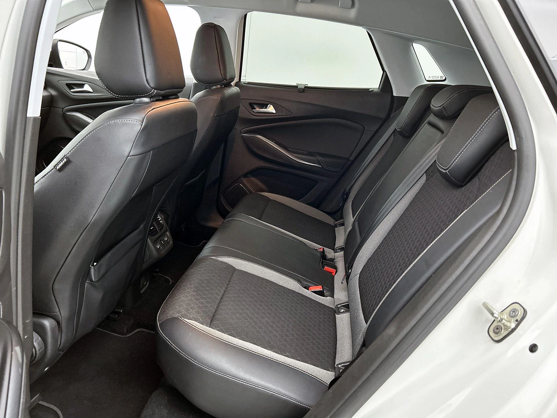 Opel-Grandland X-image-26