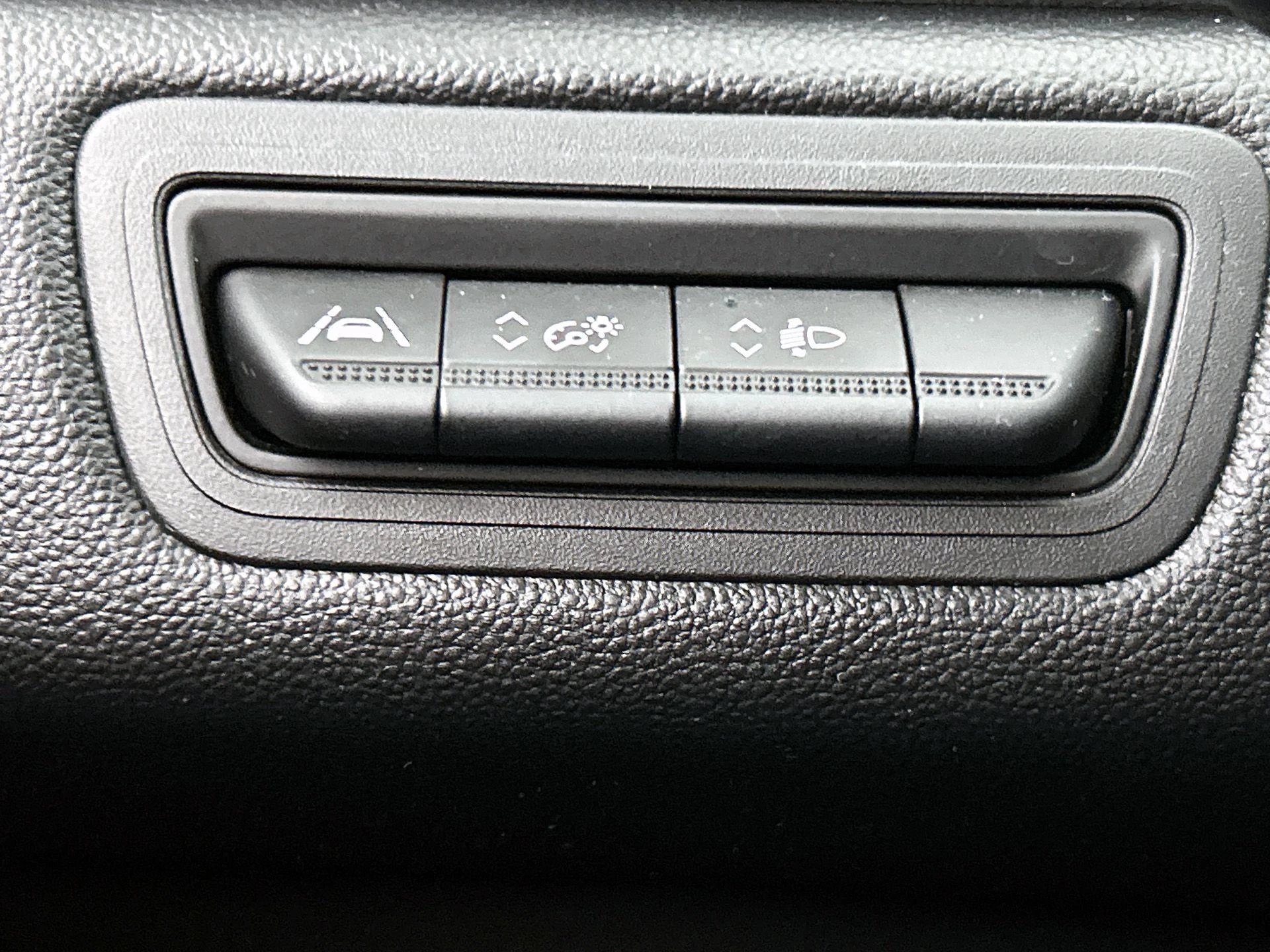 Renault-Captur-image-14