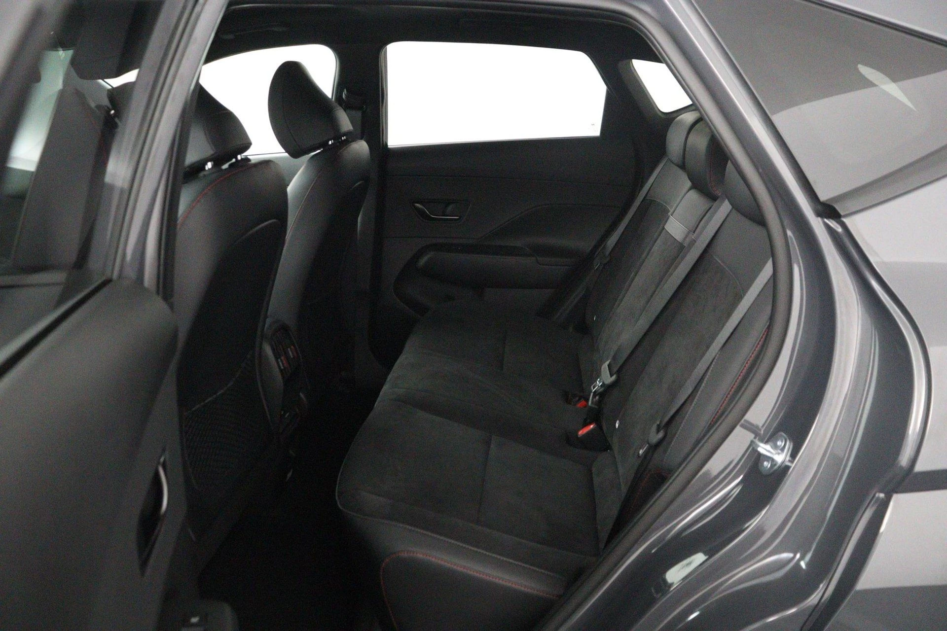 Hyundai-Kona-image-25