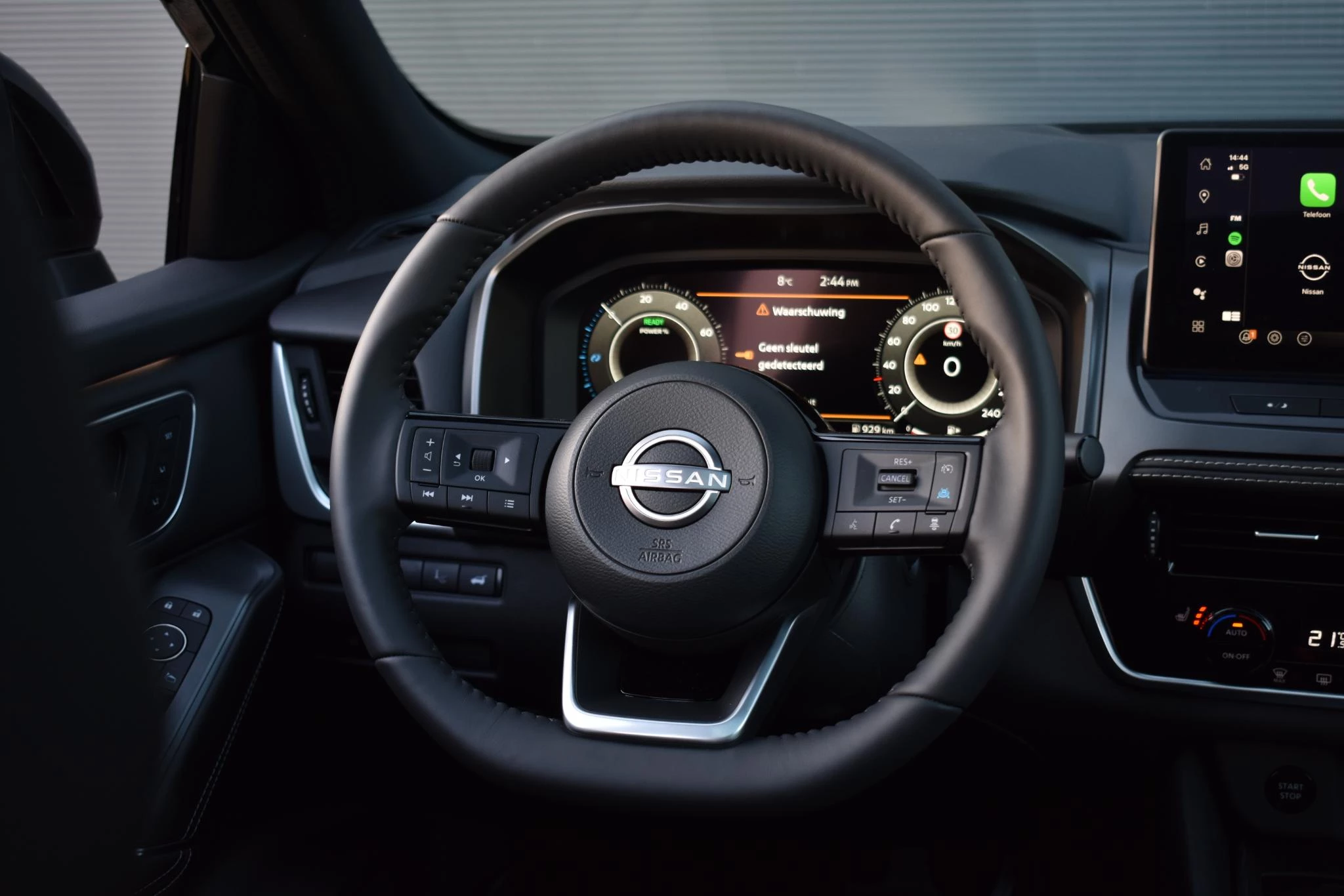 Nissan-QASHQAI-image-23