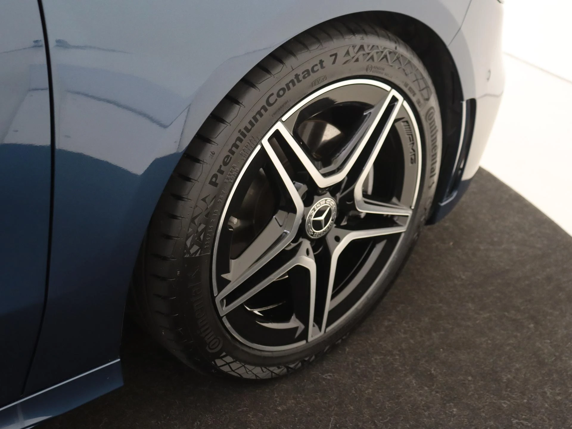 Mercedes-Benz-B-Klasse-image-28