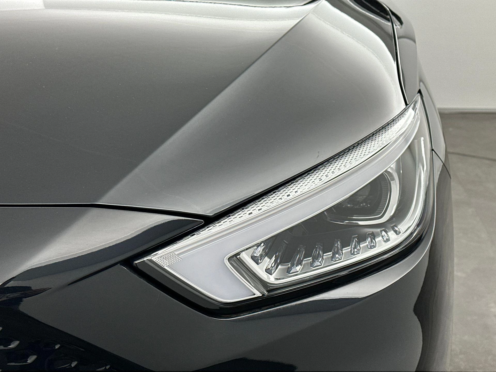 MG ZS EV Standard Range Luxury 50 kWh