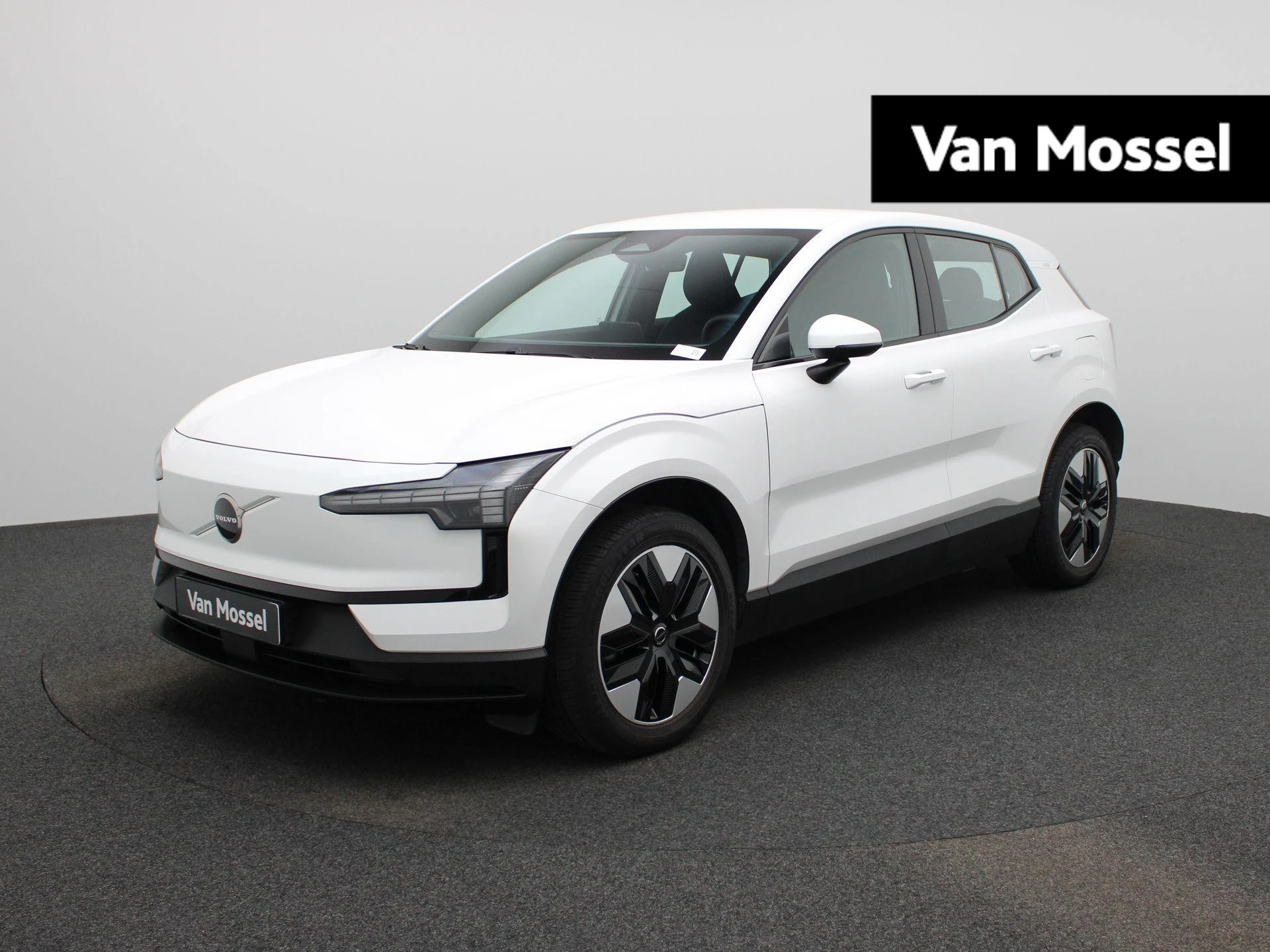 Volvo-EX30-image-0