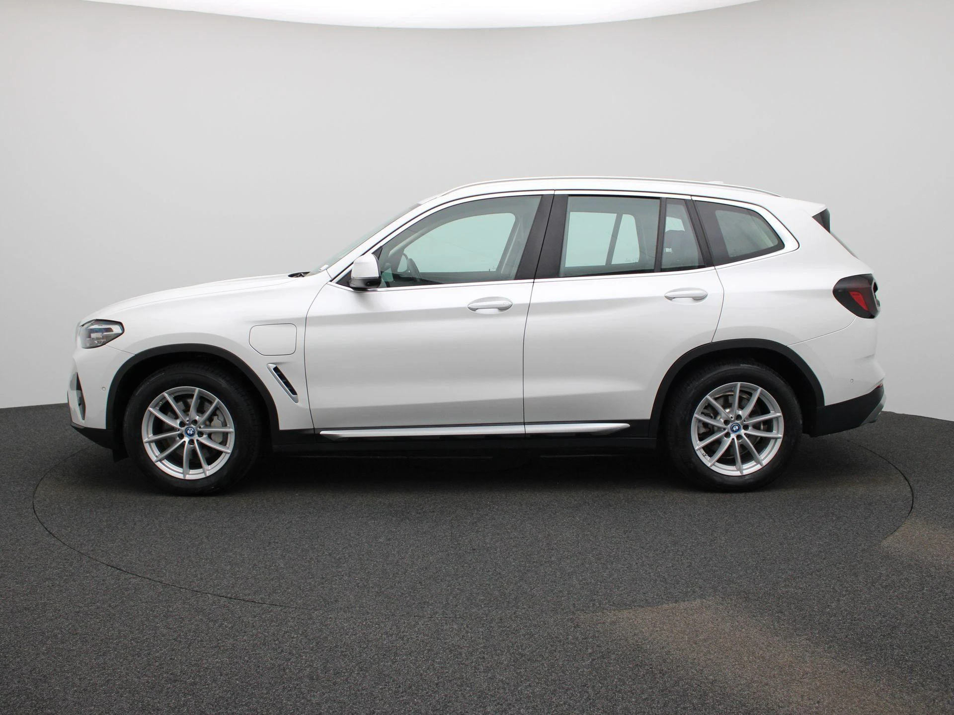BMW-X3-image-4