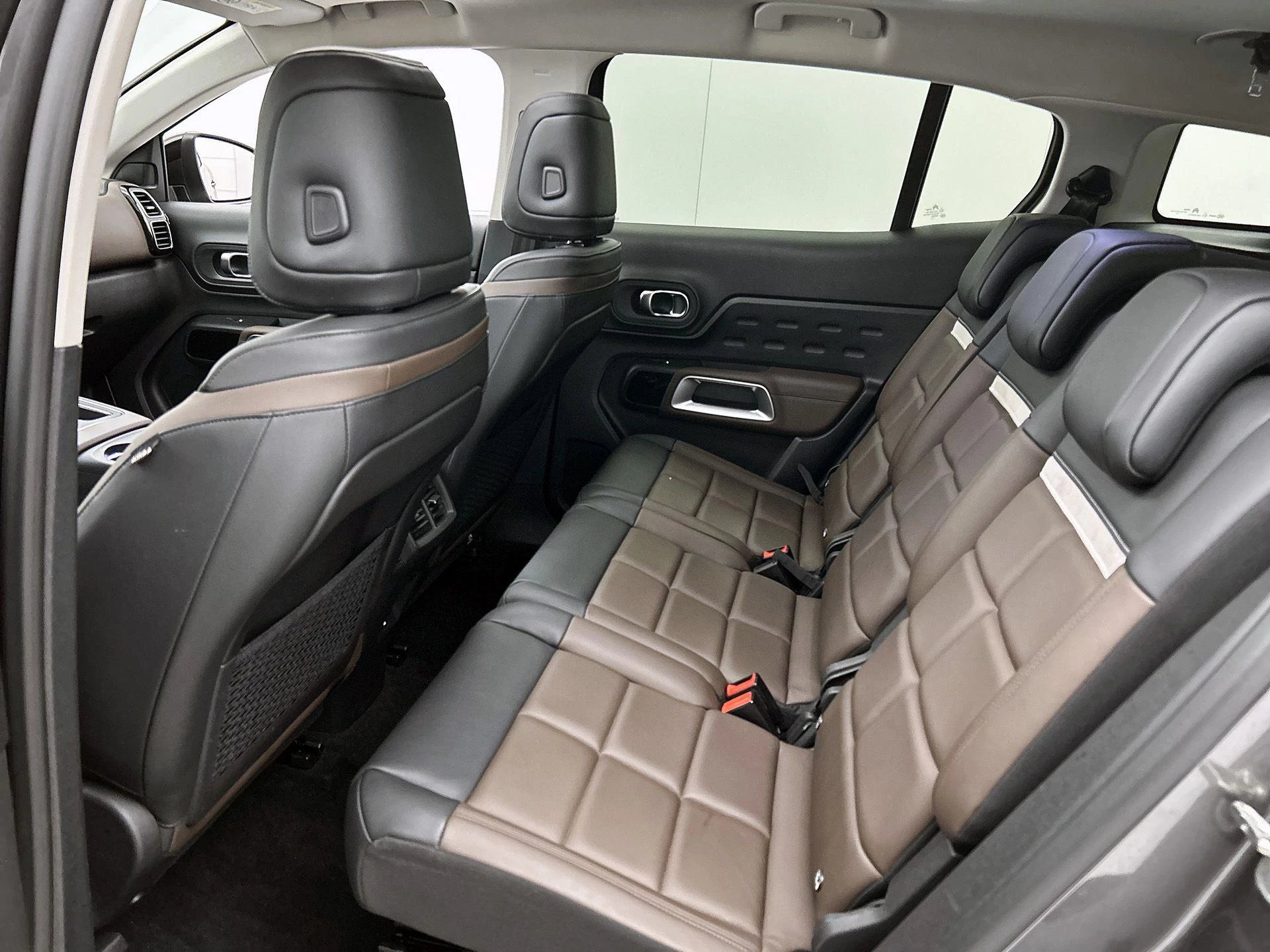 Citroën-C5 Aircross-image-27