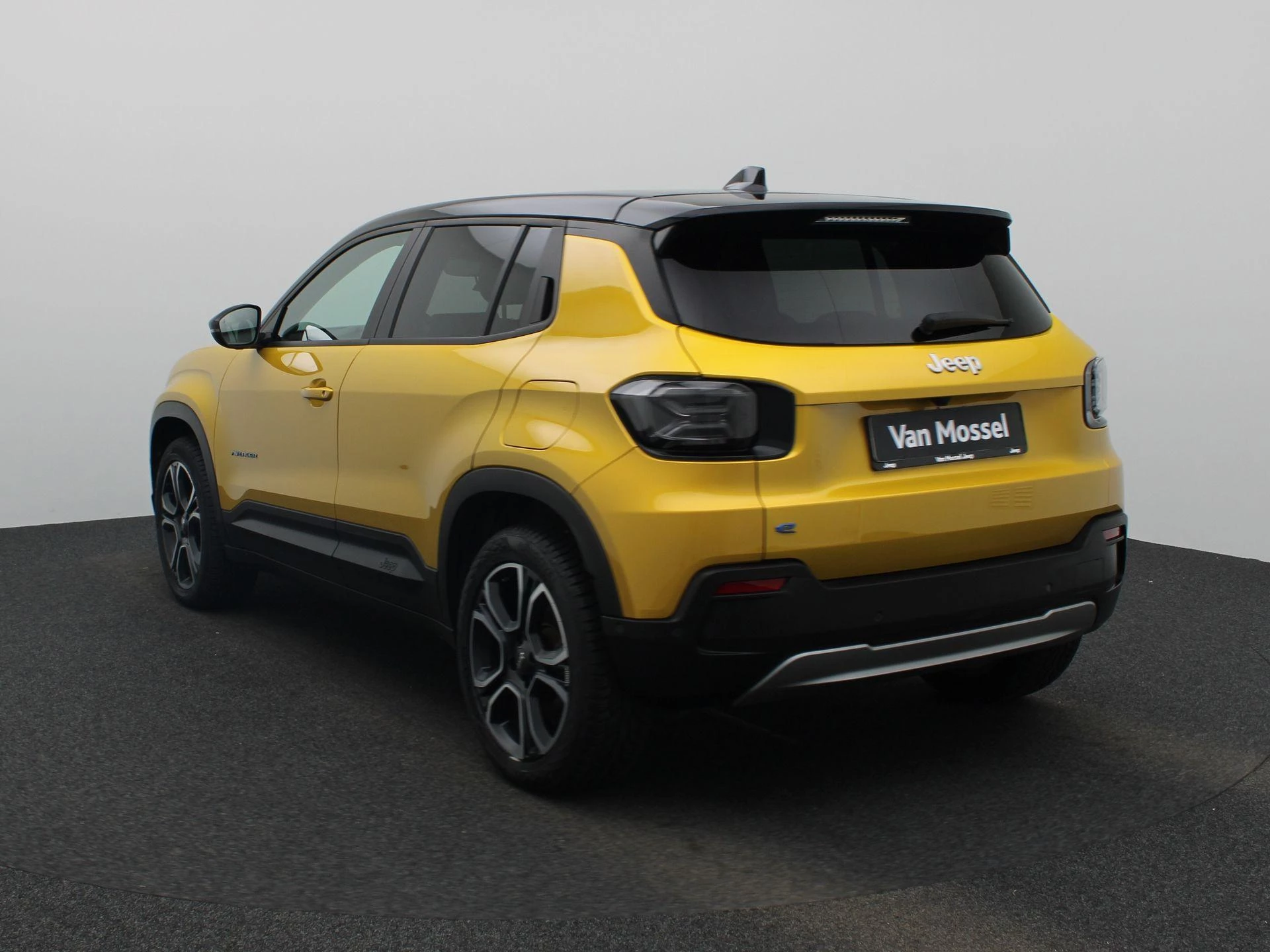 Jeep-Avenger-image-1