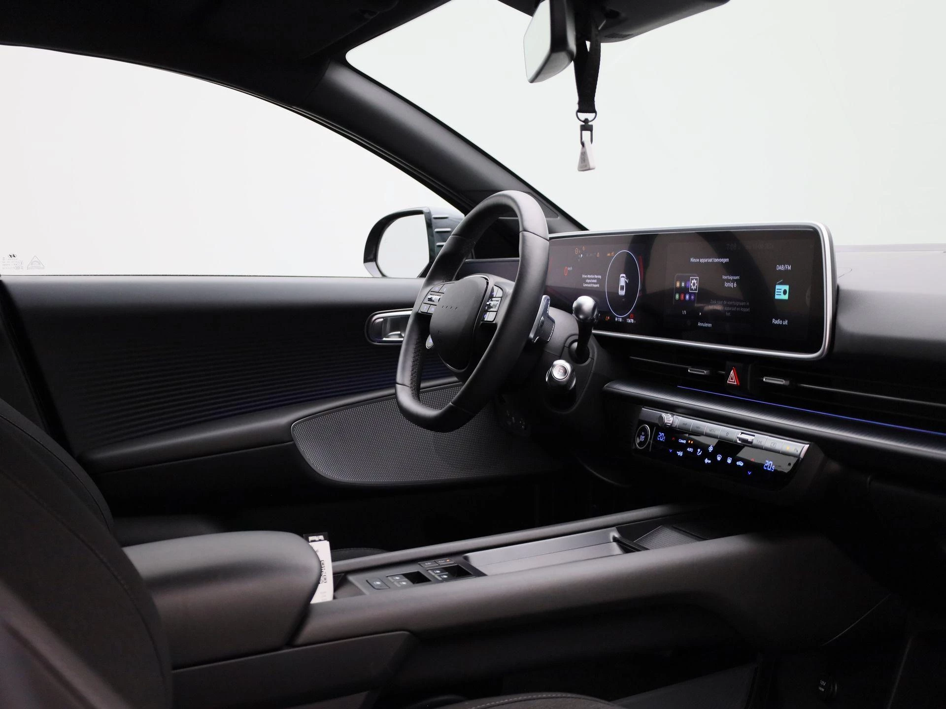 Hyundai-IONIQ 6-image-35