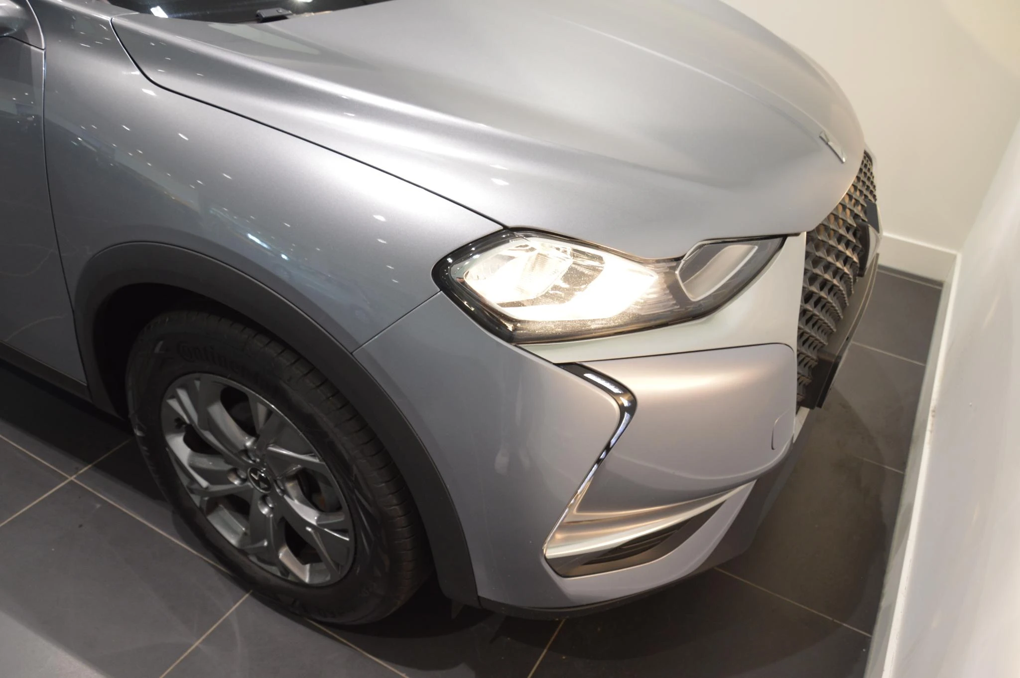 DS DS 3 Crossback 130PK Bastille