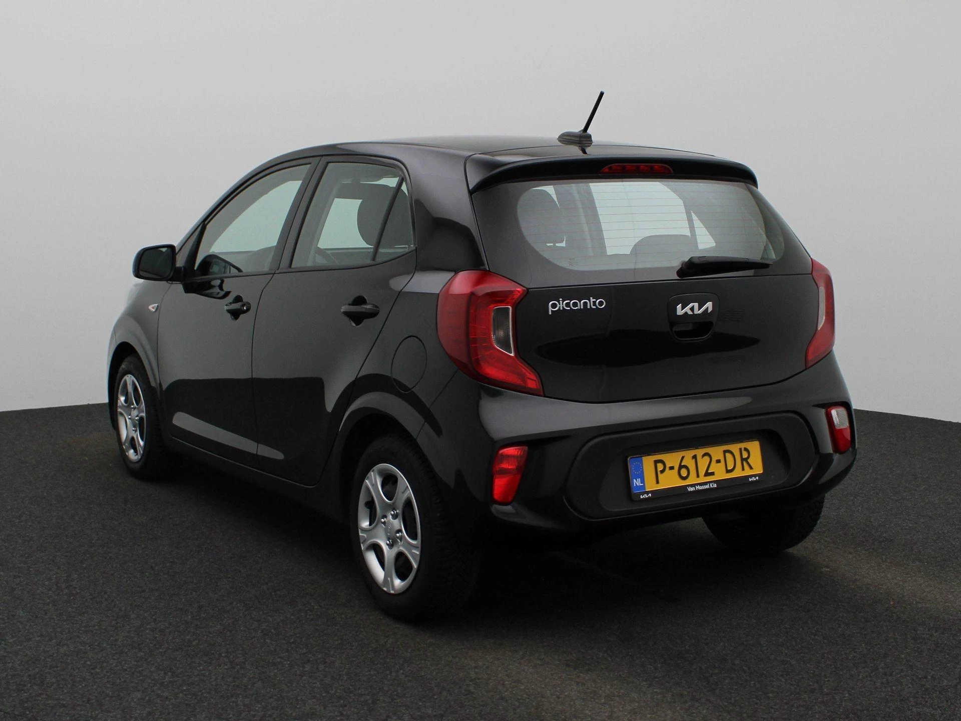 Kia-Picanto-image-1