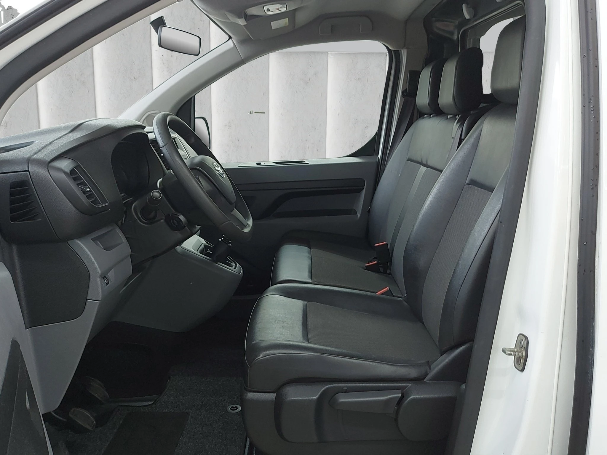 Toyota-ProAce-image-9