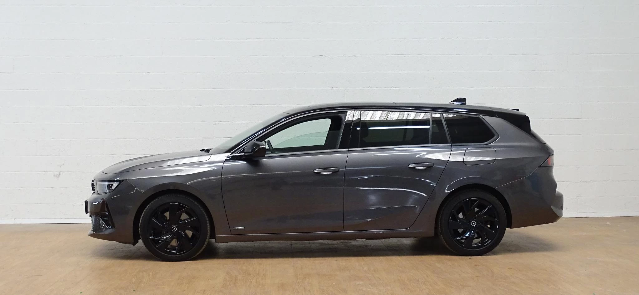 Opel Astra sports tourer 1.6 Turbo Hybrid 132kW GS+open dak +alcantara