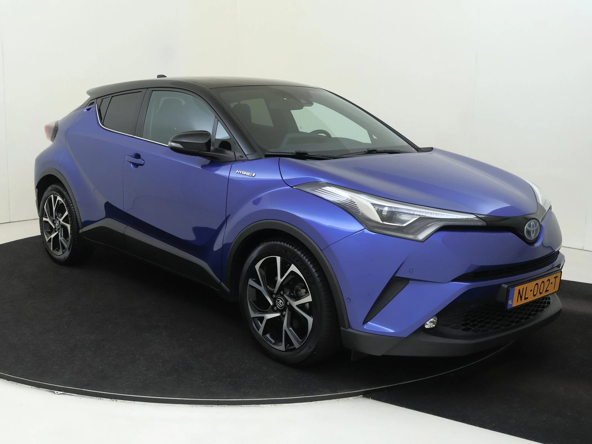 Toyota C-HR 1.8 Hybrid Bi-Tone Plus