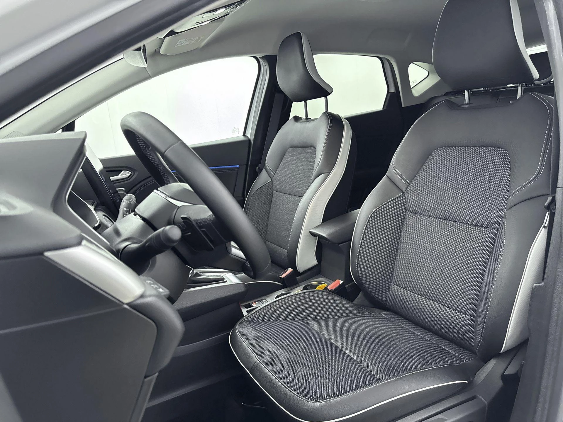 Renault-Captur-image-27
