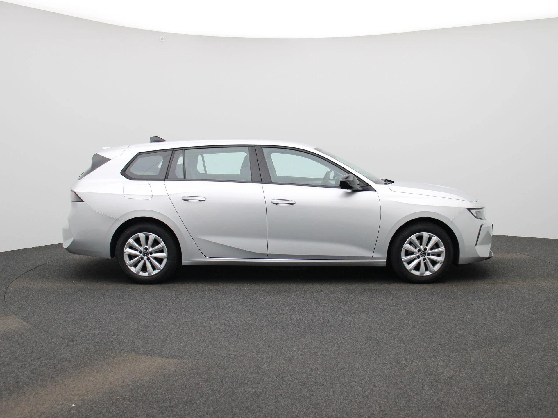 Opel-Astra-image-5