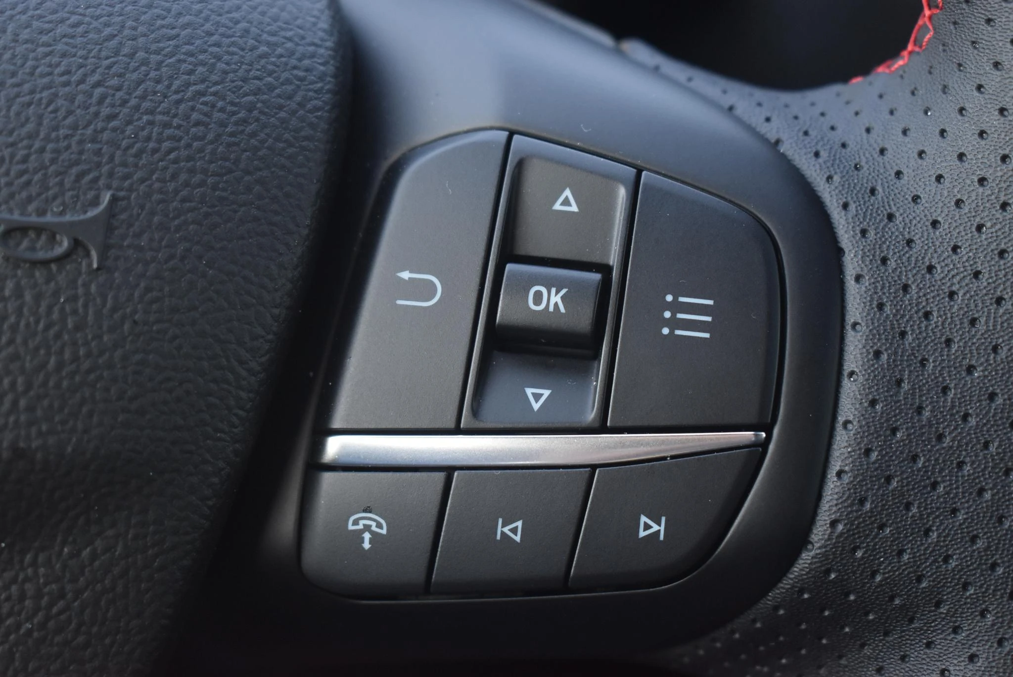 Ford-Kuga-image-21