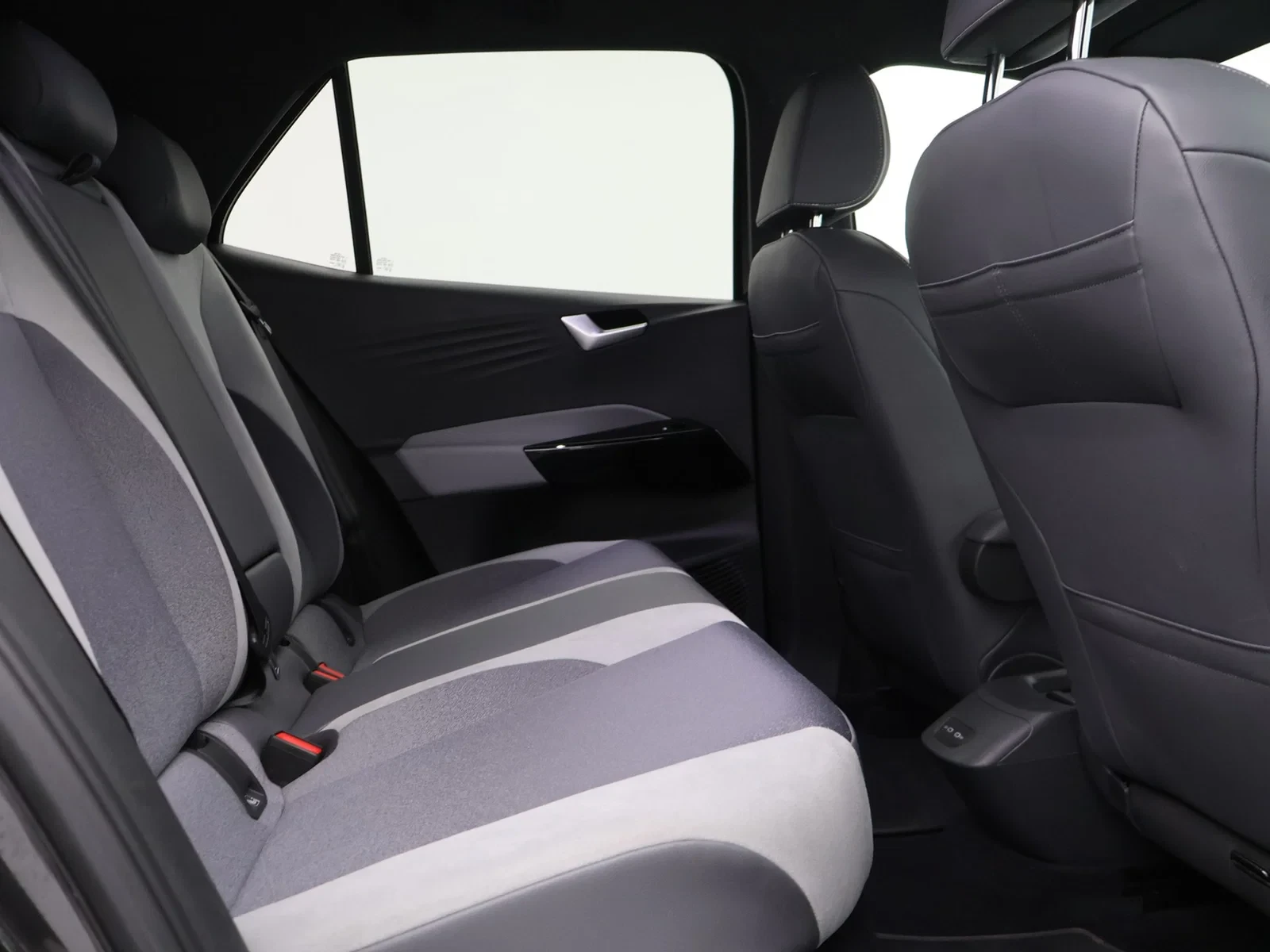 Volkswagen ID.3 ID.3 Pro Performance 'Business' 58kWh 204PK *AUTOMAAT*CAMERA*ACC*PDC*VIRTUAL COCKPIT*NAVI*APP-CONNECT*...*