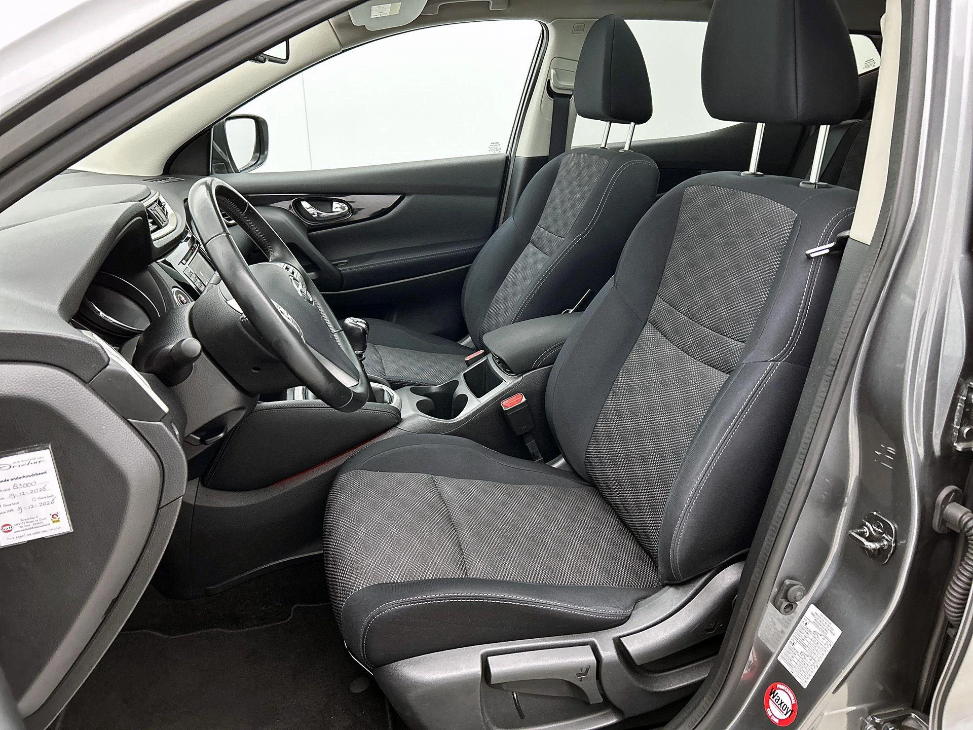 Nissan-QASHQAI-image-39