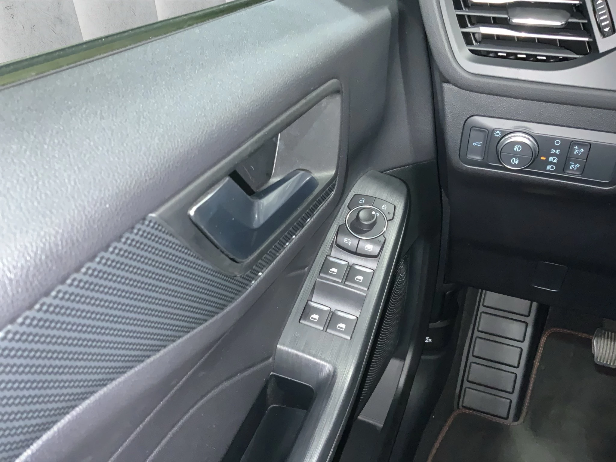 Ford Kuga ST-Line X | ACC | KAMERA | SHZ | LRHZ | WSH