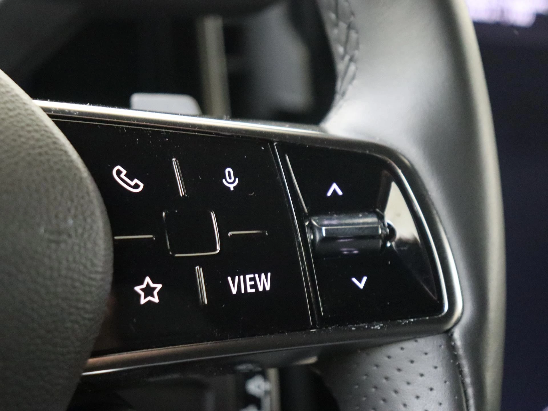 Renault-Megane E-Tech-image-21