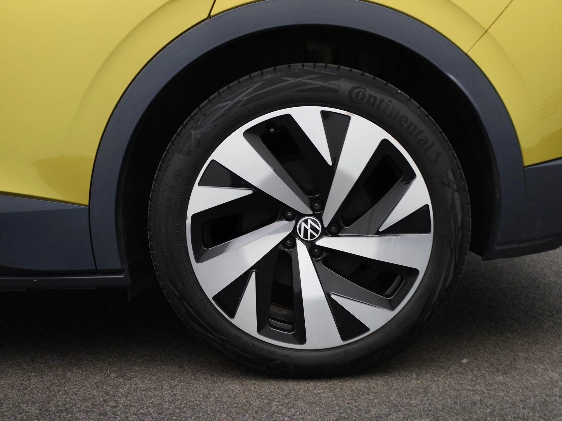 Volkswagen-ID.4-image-12