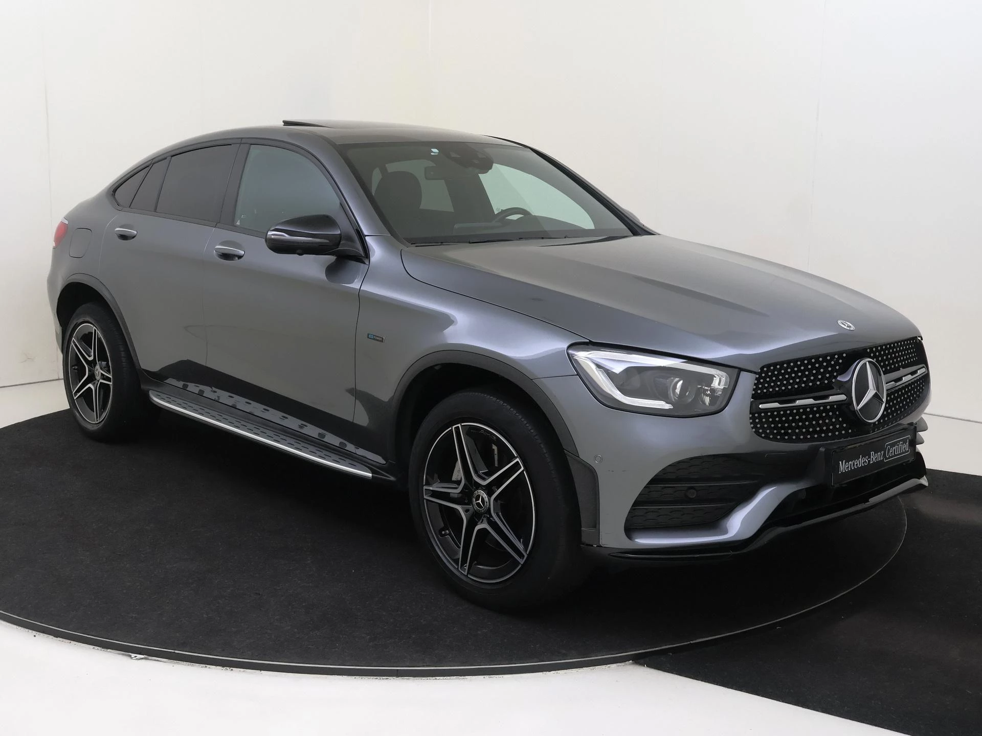 Mercedes-Benz-GLC-image-1