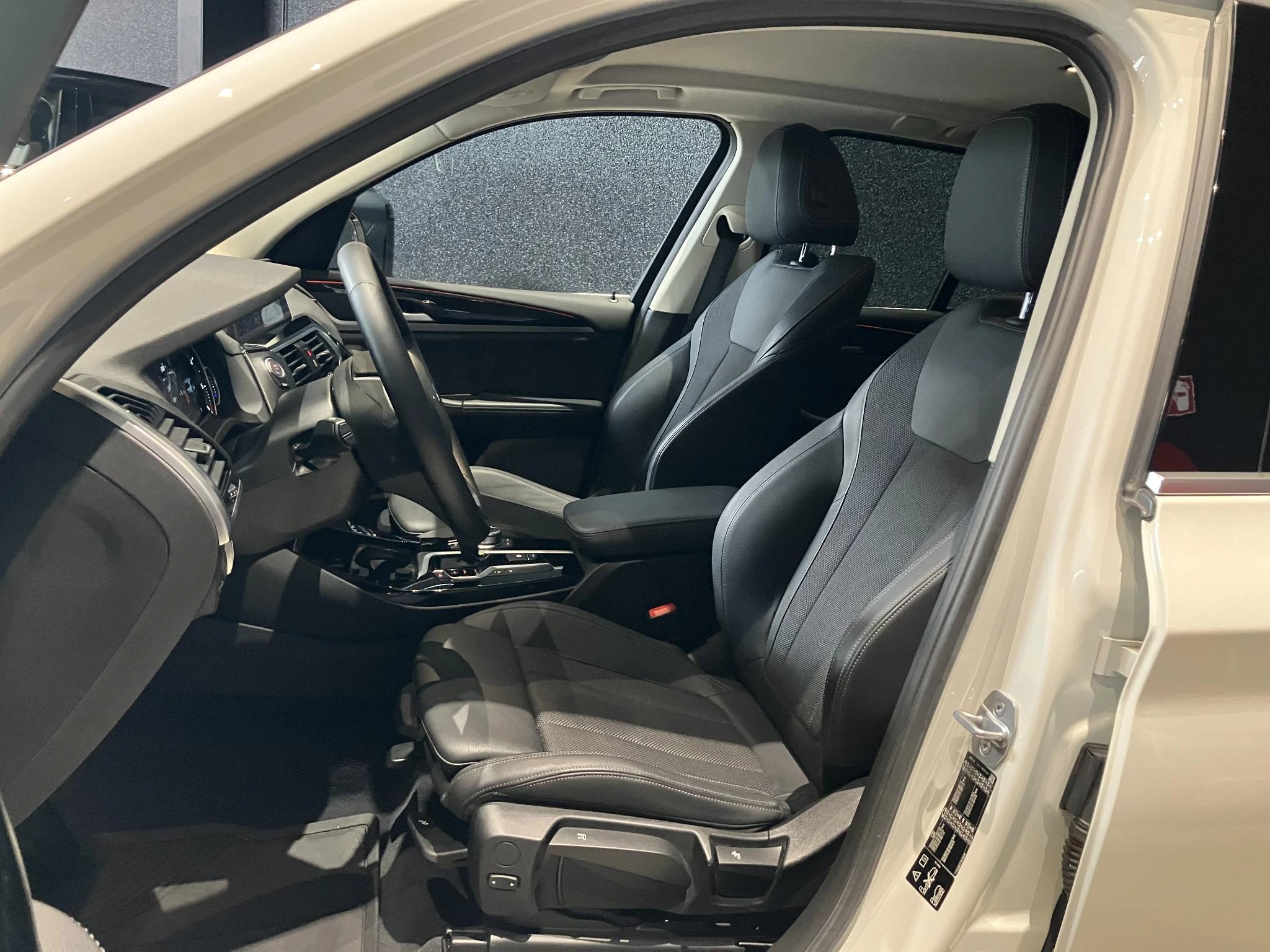 BMW X3 xDrive20d (140 kW)