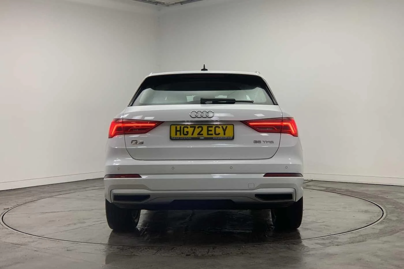Audi-Q3-image-10