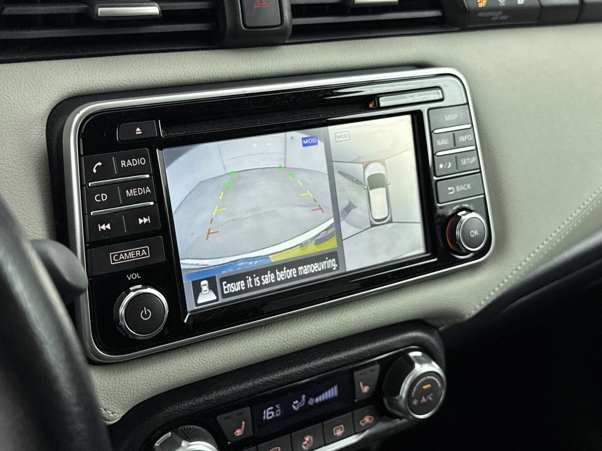 Nissan-Micra-image-10