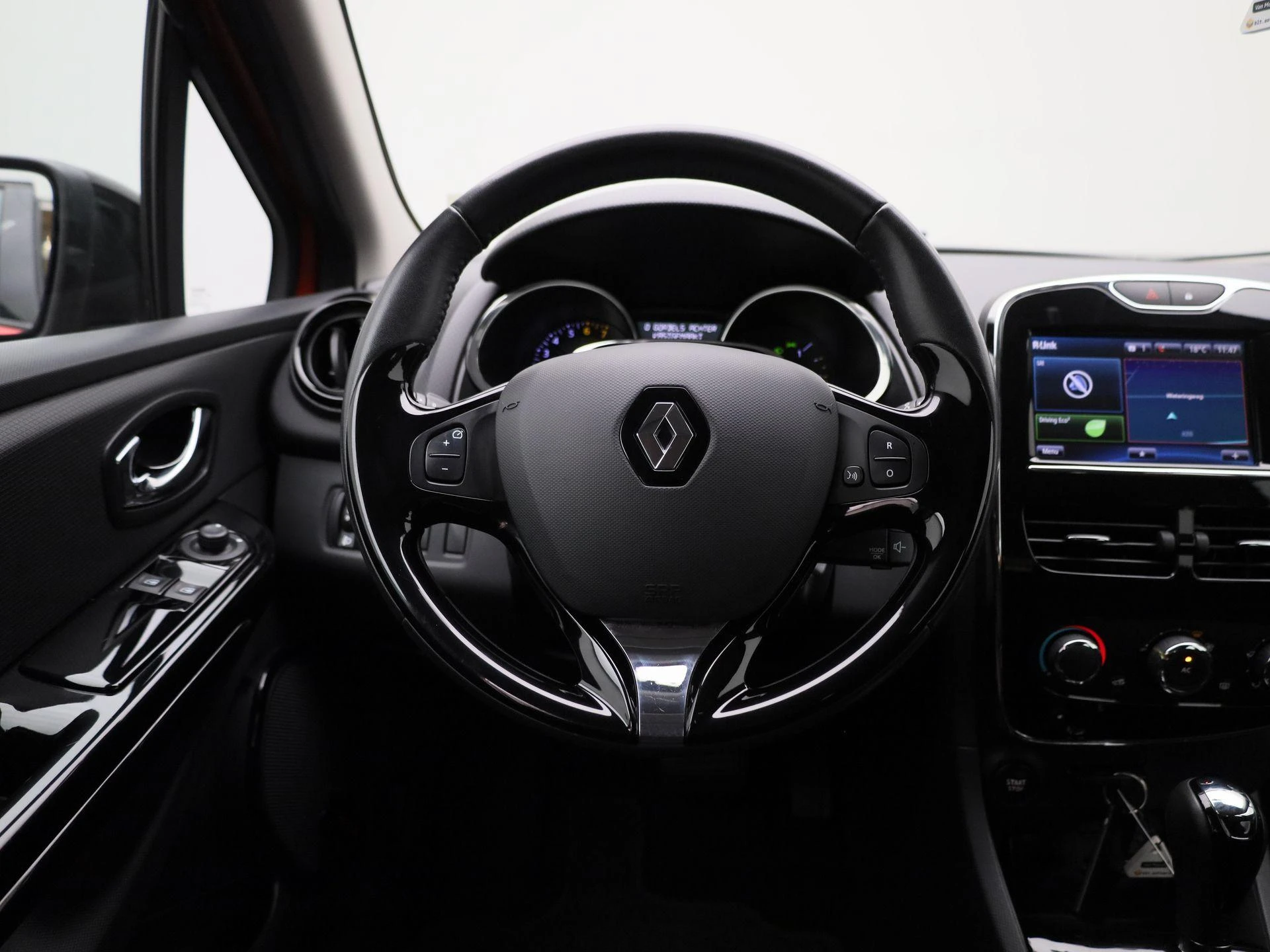 Renault-Clio-image-6