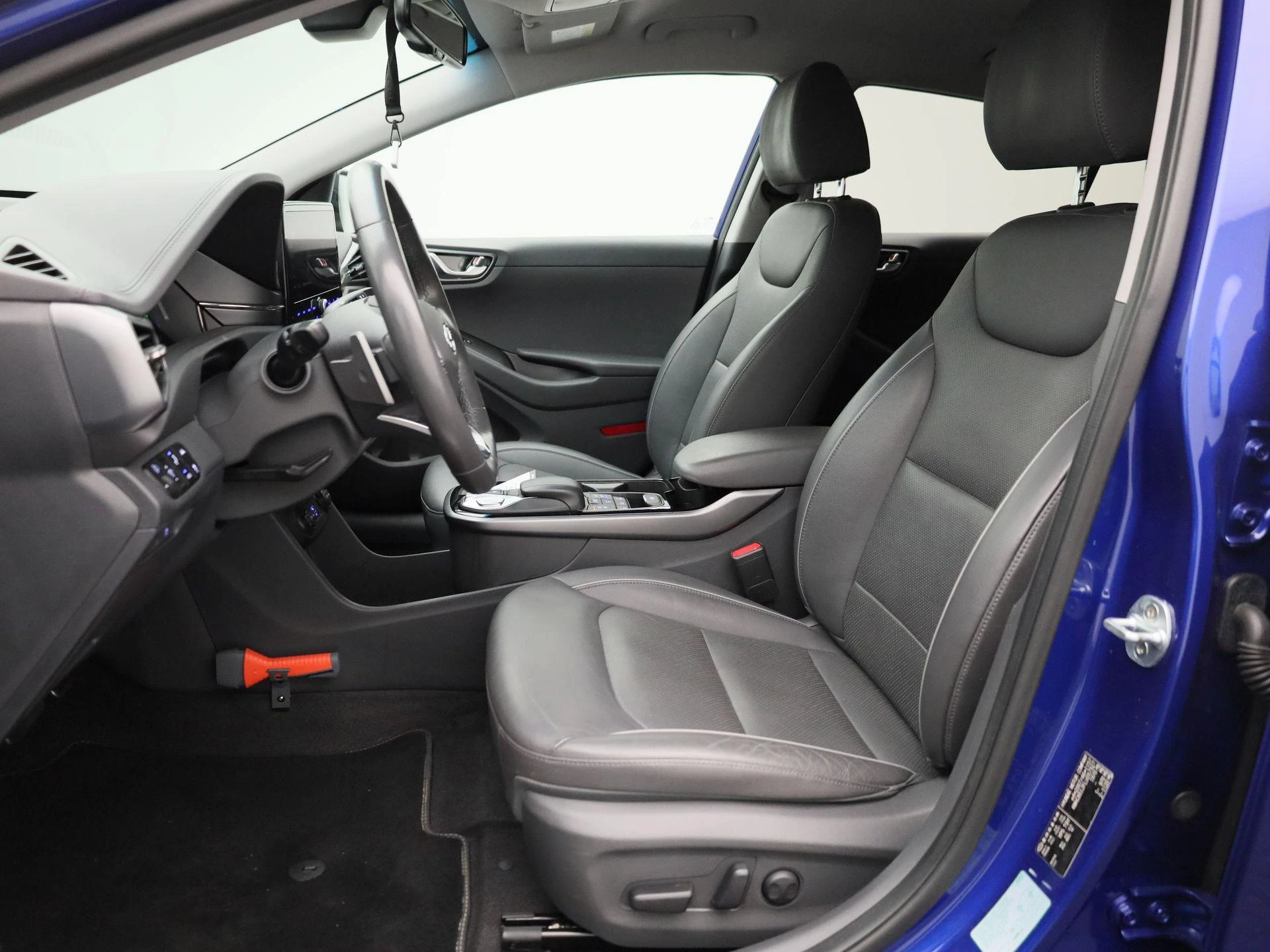 Hyundai-IONIQ-image-7