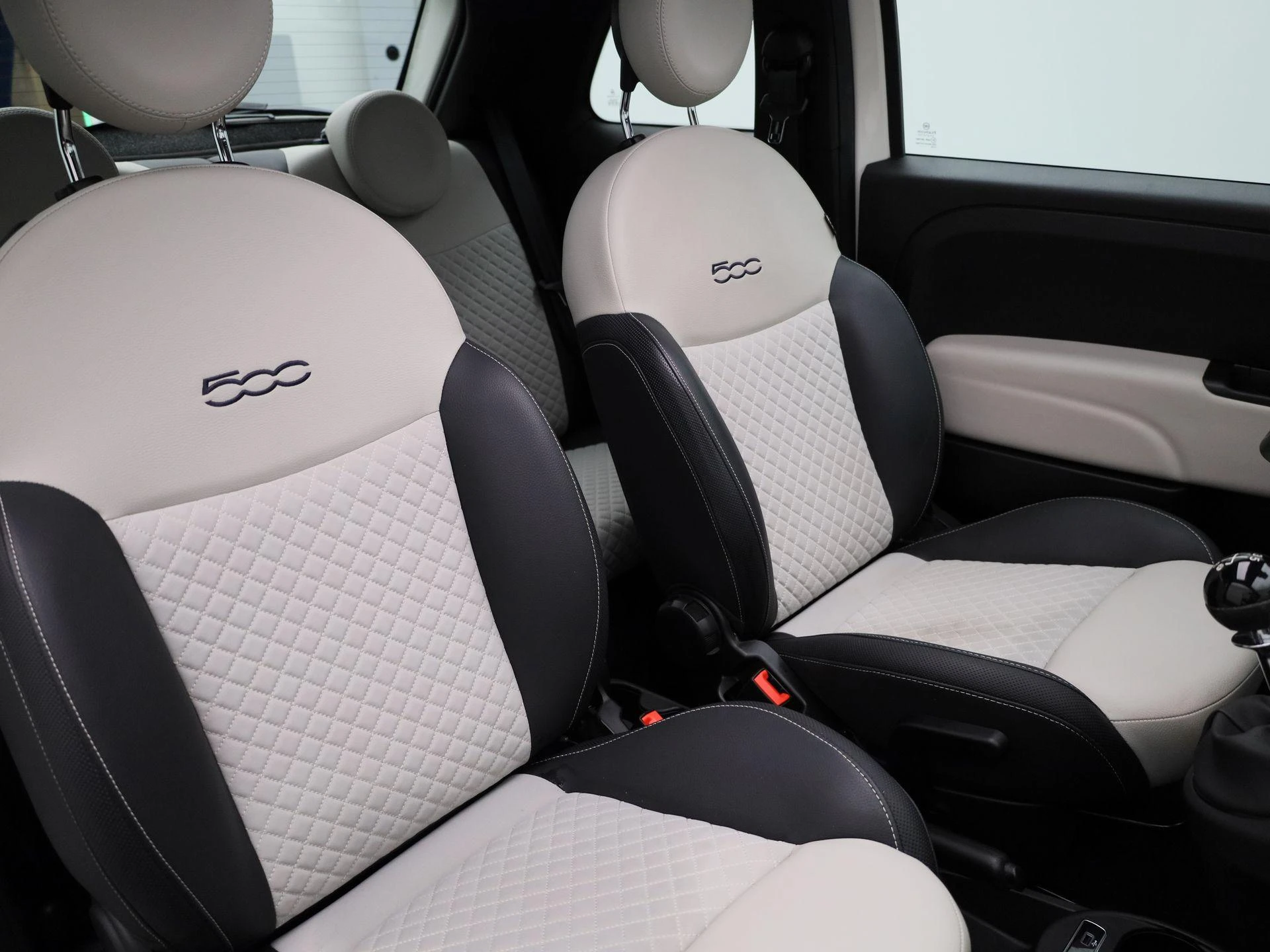 Fiat 500 1.0 Hybrid 70 Dolce Vita