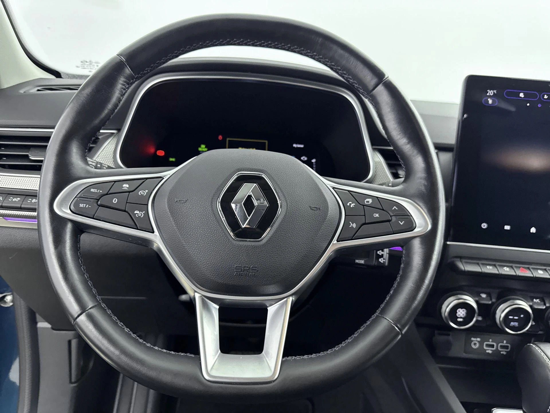 Renault-Arkana-image-26